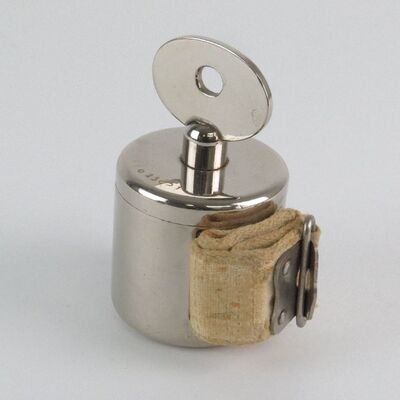 Voorwerpen adlib\20000\V23857-a.jpg; V23857; ;